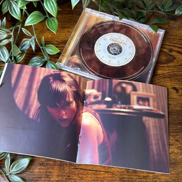 Taylor Swift Midnights CD (Mahogany Edition) - Picture 4 of 4